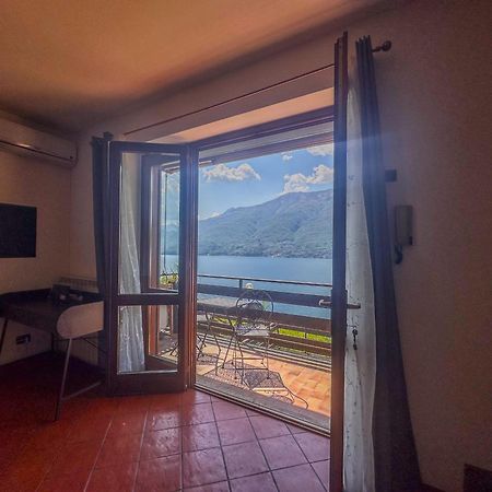 Appartamento A Due Passi Dal Lago Con Box Dorio Bagian luar foto